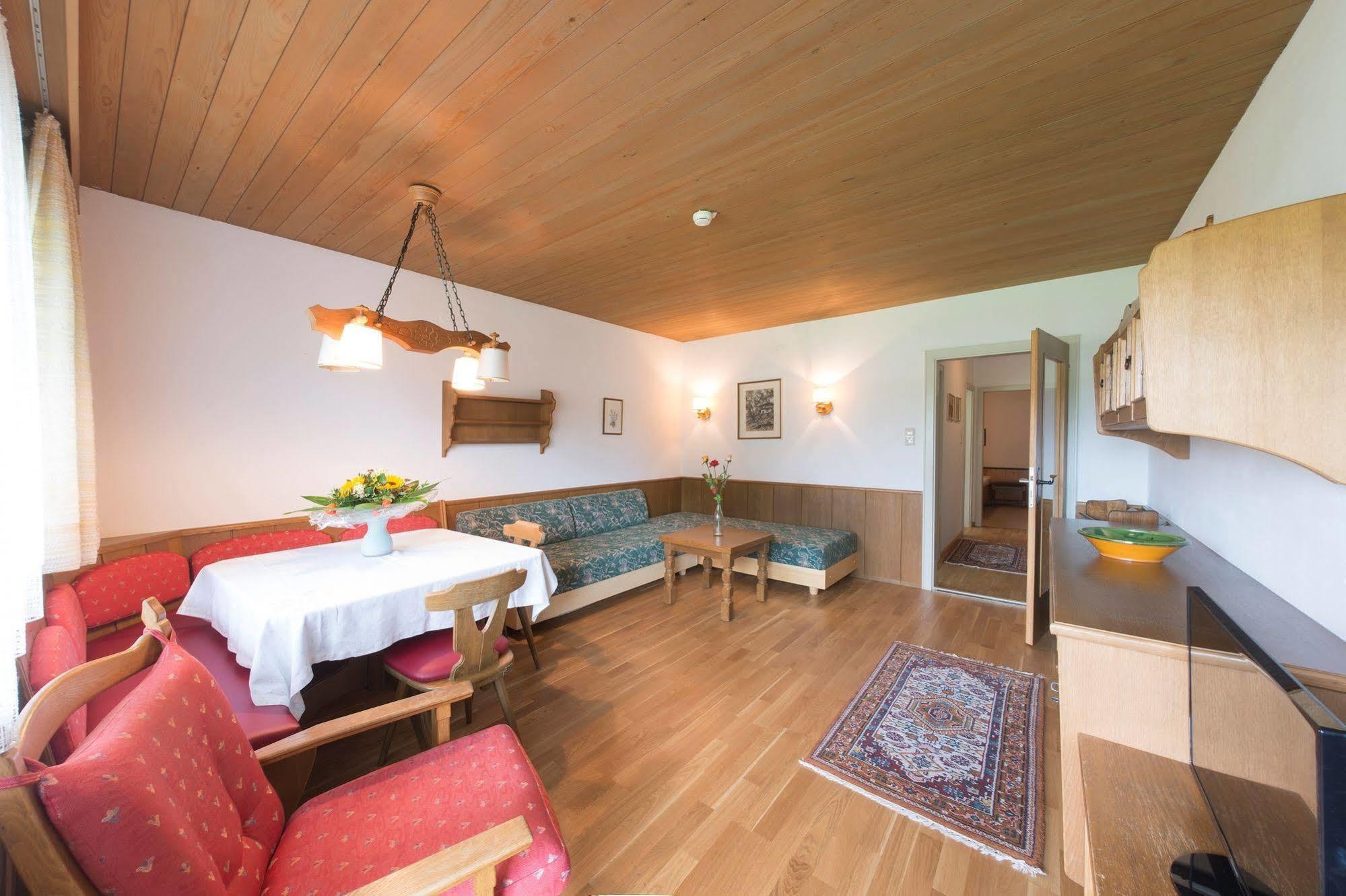 Tirolerhaus Apartamento Walchsee Exterior foto